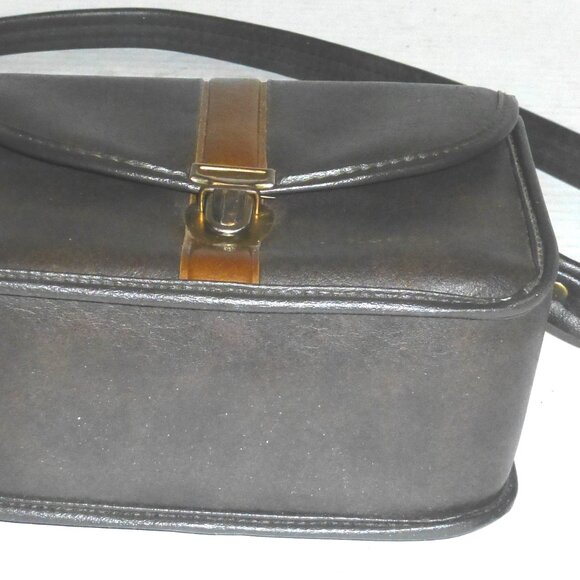 Vintage Kodak Brown Camera Bag with Buckle Closure & Strap HAS FLAWS PLEASE READ - Picture 8 of 14